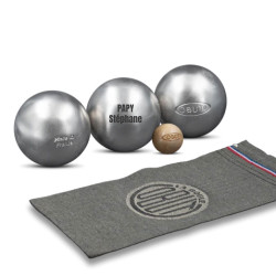 Jeu de 3 boules de pétanque...