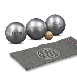 Jeu de 3 boules de pétanque...